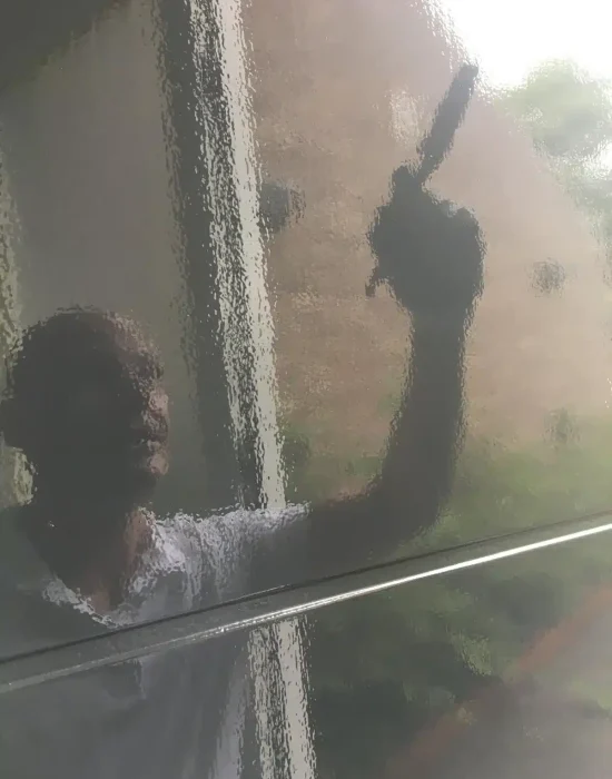 PHOTO-2024-12-30-21-41-50(4)